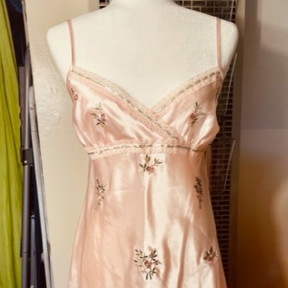 Morgan Taylor Intimates Other - Delicate Pink Sleepwear for a Lady